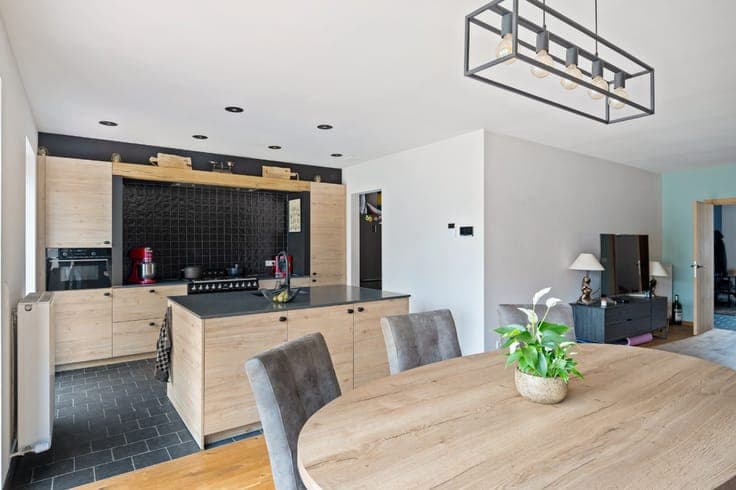 Riante, stijlvolle BEN-woning met 3 à 4 slpk, 2 badk., ga...