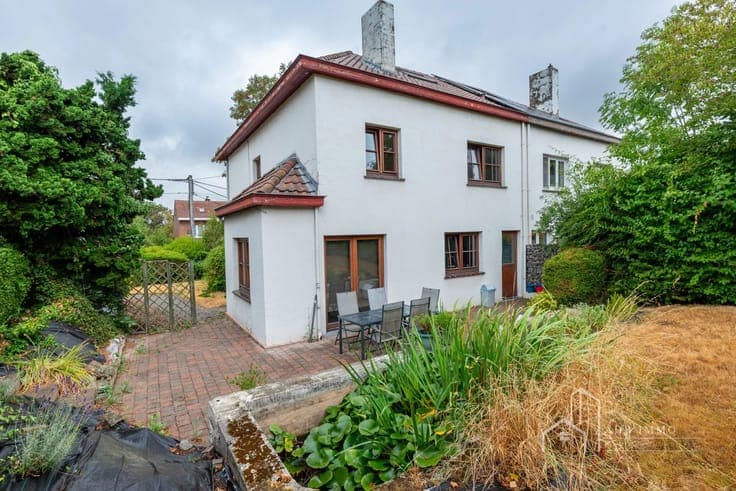 Family home with 3 bedrooms, garden in Lodelinsart