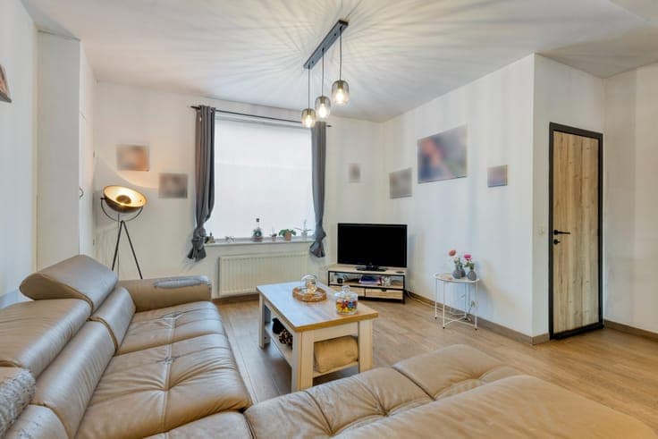 Gerenoveerde rijwoning met 3 slaapkamers in het hartje va...