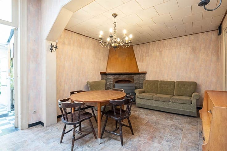Te renoveren charmante woning met 5 slaapkamers en tuin 160