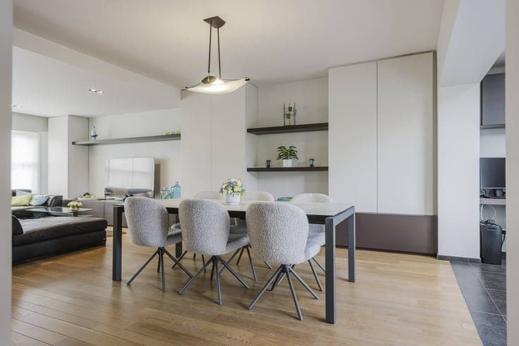 Ideal family home for sale in a prime location in Kortrijk