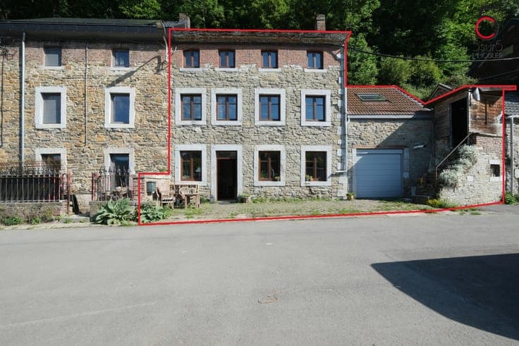 NESSONVAUX district - Charming house by the water