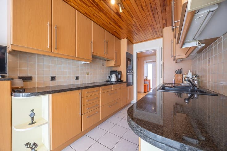 SEMI-DETACHED HOUSE
