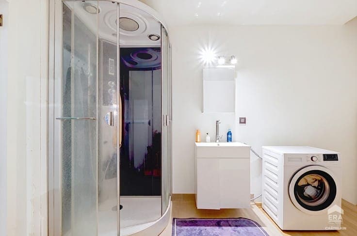 Single-Family House with Garden for Sale in Saint-Gilles