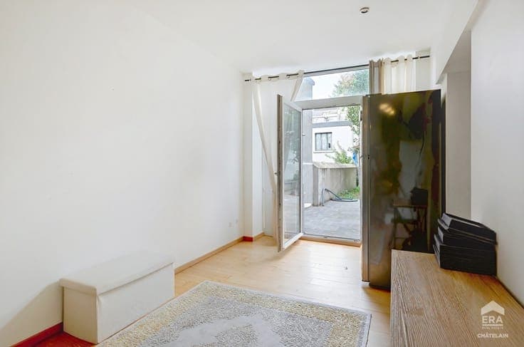 Single-Family House with Garden for Sale in Saint-Gilles