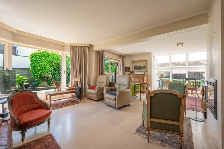 Vrijstaande villa met zuidgerichte tuin aan het Albertstrand