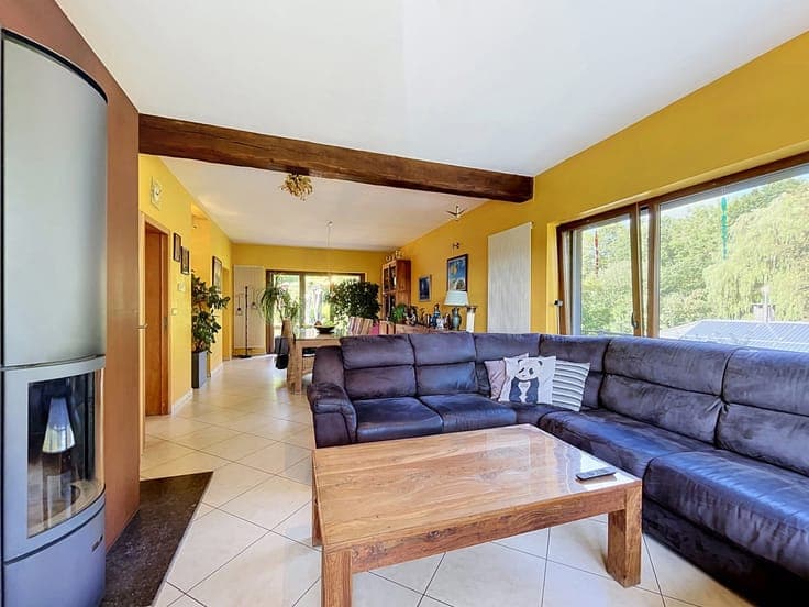 Stunning villa set on the heights of Ham-sur-Heure