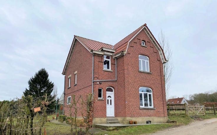 House 4 beds in Hoeilaert, bordering Soignes Forest