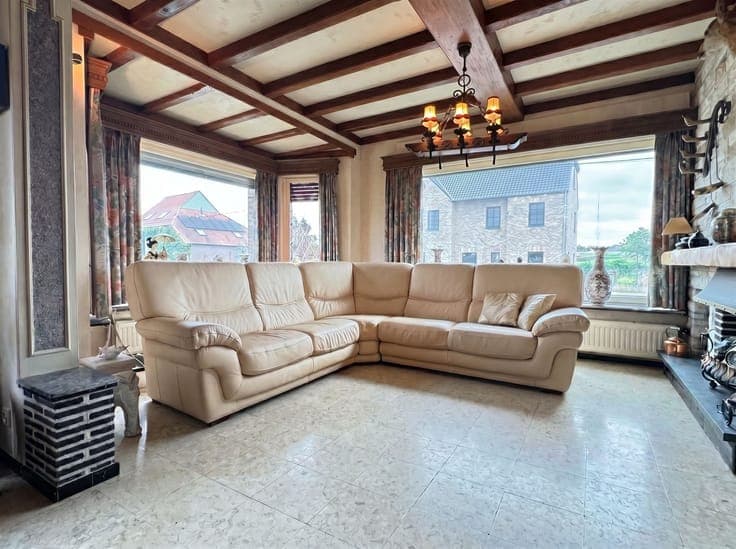 A charming 4-bedroom home with a beautiful garden