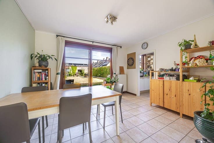 Mooie woning met 4 slpks, tuin en garage, vlakbij het Dav...