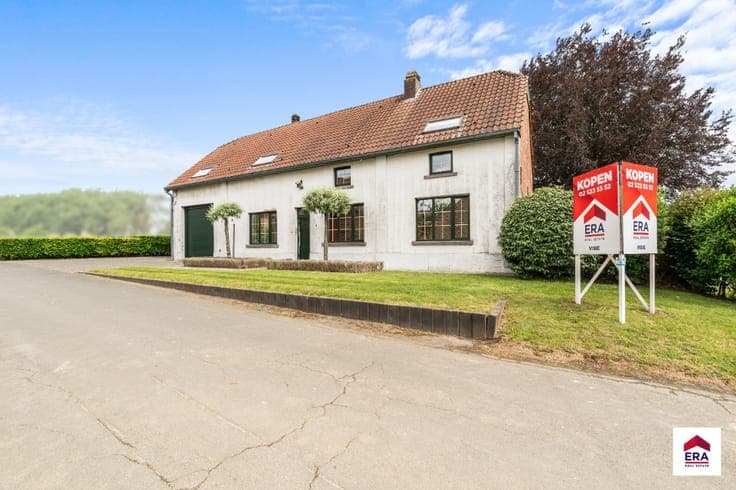 House in Sint-Pieters-Leeuw