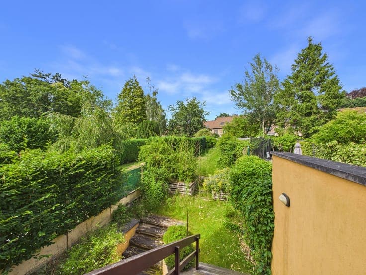 Uccle/Calvoet - 4 bedroom house with garden and garage
