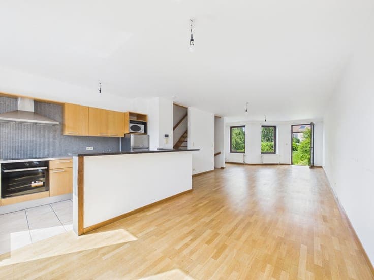 Uccle/Calvoet - 4 bedroom house with garden and garage