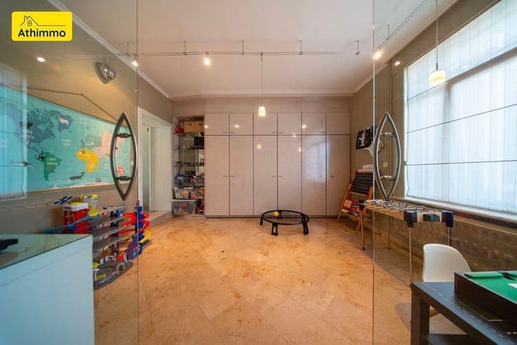 Maison 3f., 3ch. + dressing. Faire offre àpd 299.000€