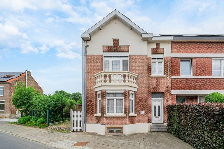 House in Orp-le-Grand