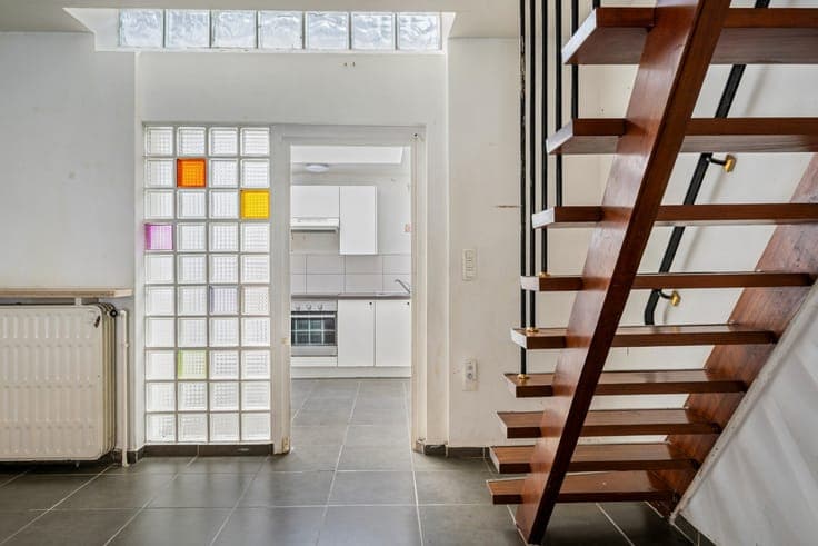 Ready-to-move-in house with 3 bedrooms in the center of Men