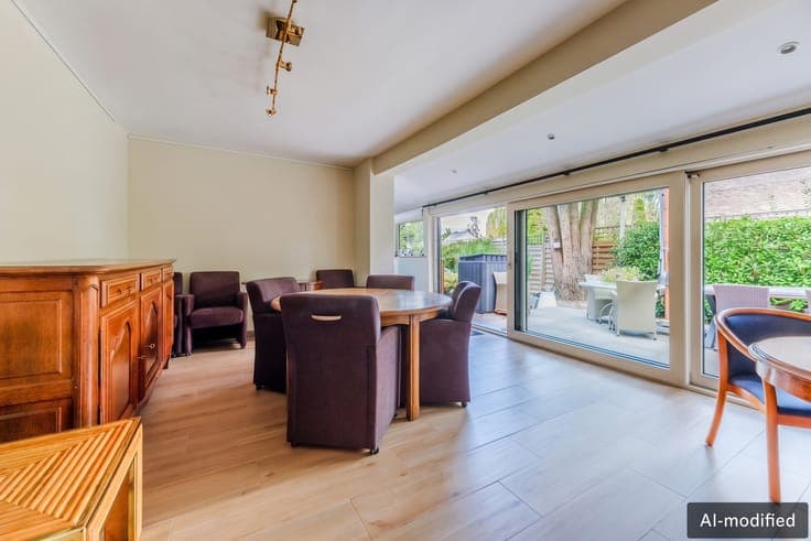 Spacious bungalow-style villa