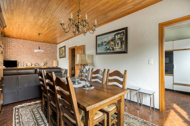 Apartment to be fully renovated with warehouse in Hoeilaart