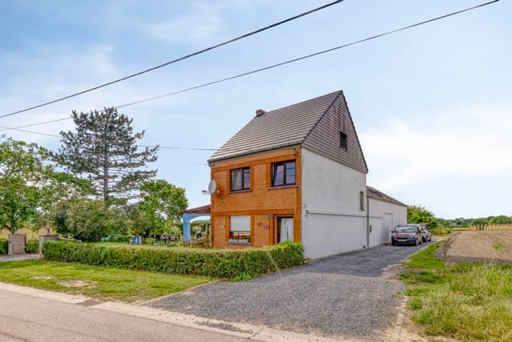 House in Lede