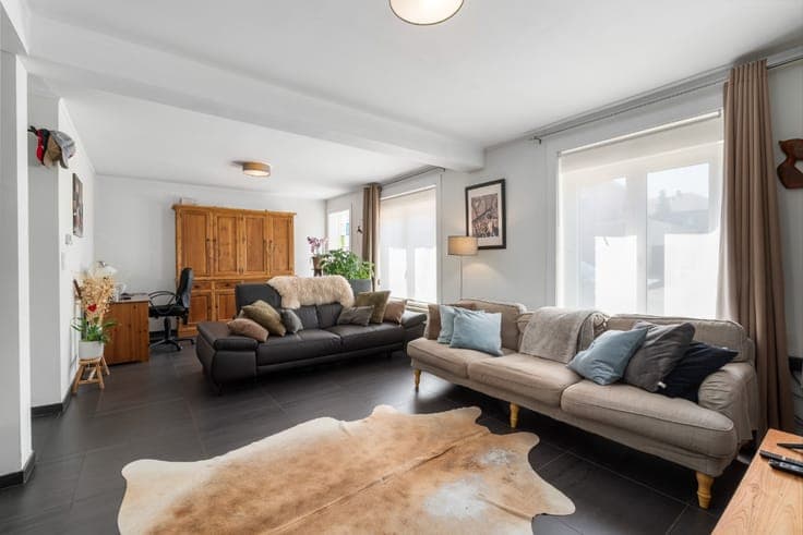 Semi-detached home with garden in Machelen