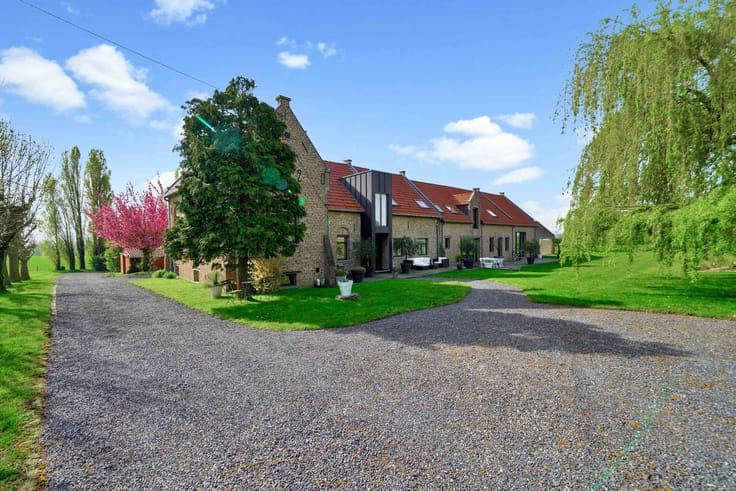 Exceptional home for sale in an idyllic location in Messines