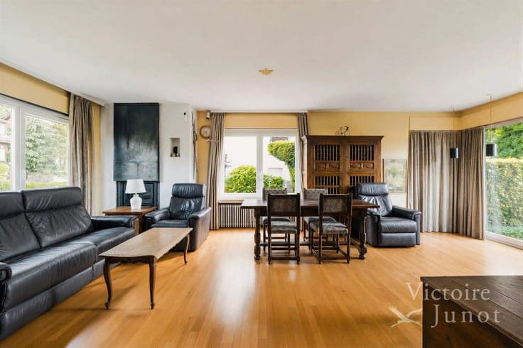 Kraainem: Proximity to Stockel - 5-bedroom Villa