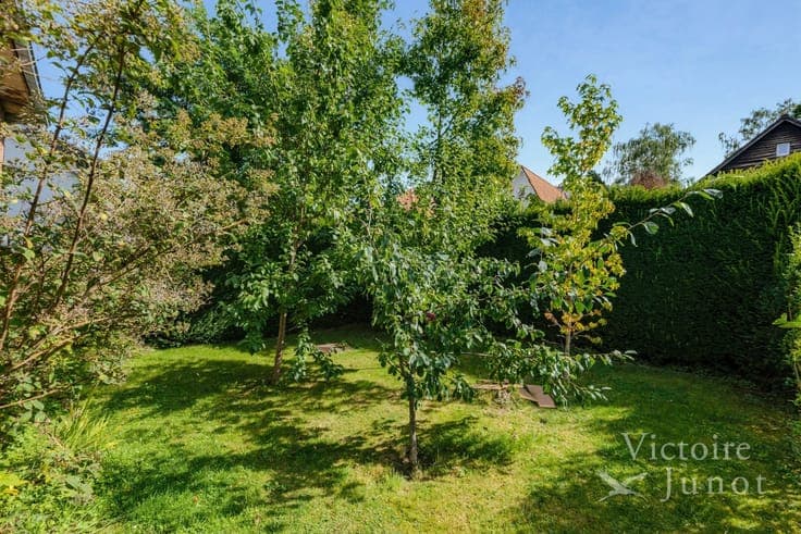 Kraainem: Proximity to Stockel - 5-bedroom Villa
