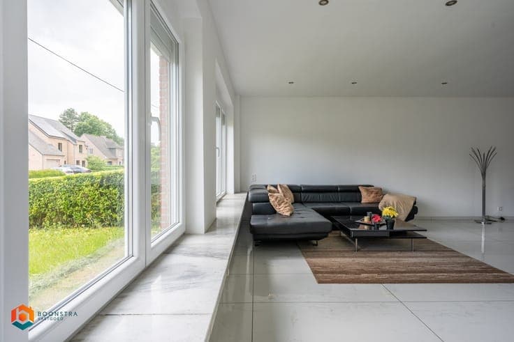 Gerenoveerde woning met 3 slpkrs te Putte