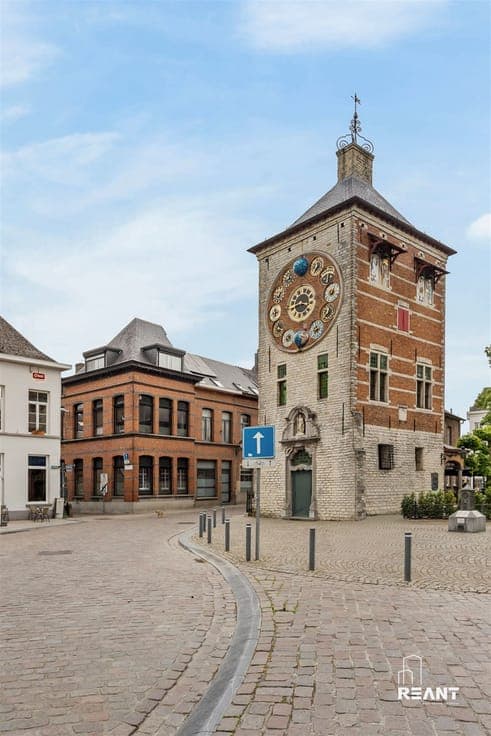 Hoekwoning