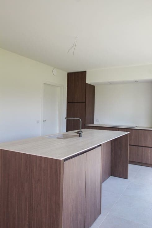 Hectaar bouwt alleenstaande woning in het rustige Meulebeke