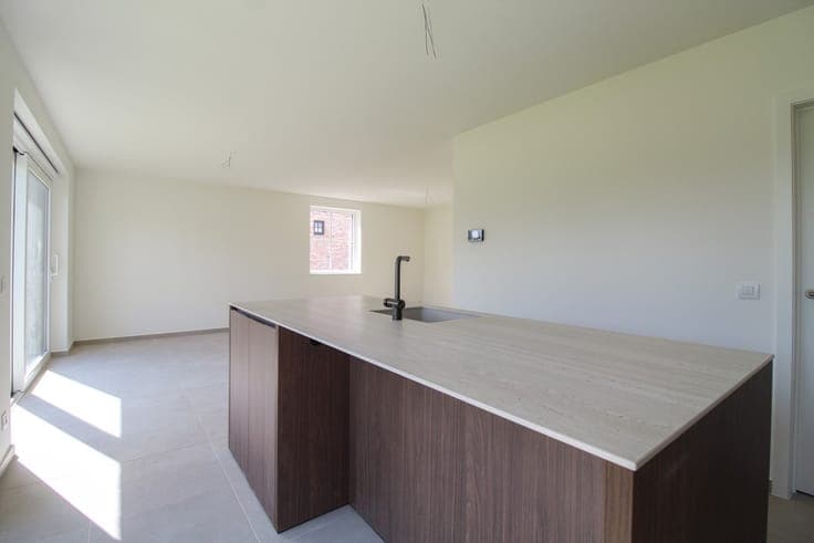 Hectaar bouwt alleenstaande woning in het rustige Meulebeke