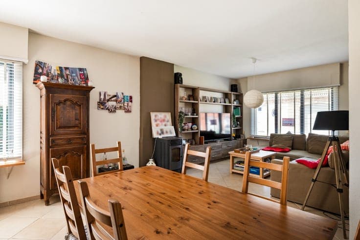 Instapklare, vrijstaande woning met 2 slpk., tuin en garage