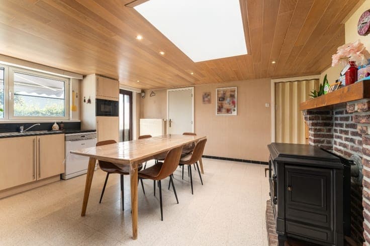 Spacious semi-open-plan home for sale in Deerlijk