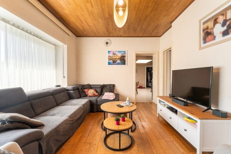 Spacious semi-open-plan home for sale in Deerlijk