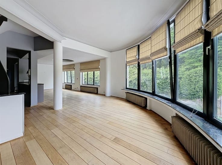 splendid house to be considered as apartment