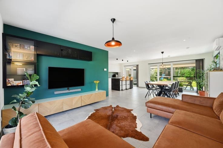 Beautiful energy-efficient family home in a prime Location i