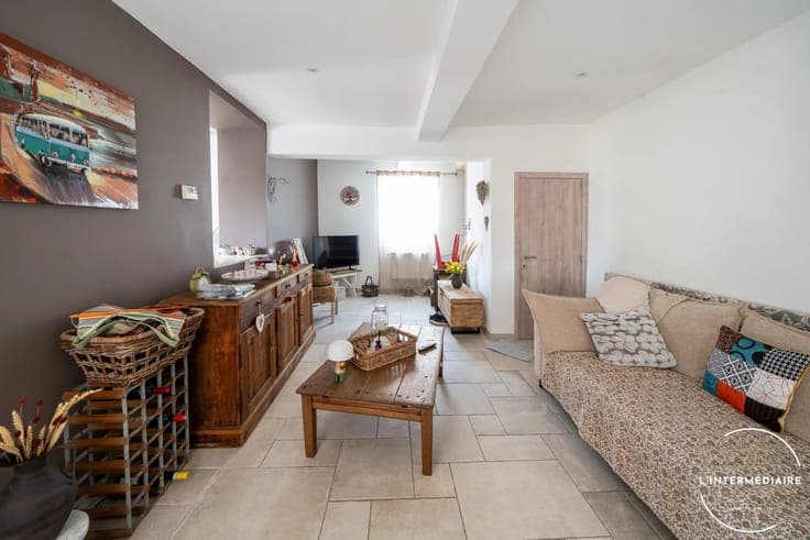 Sale - House Trazegnies - 119,000 €