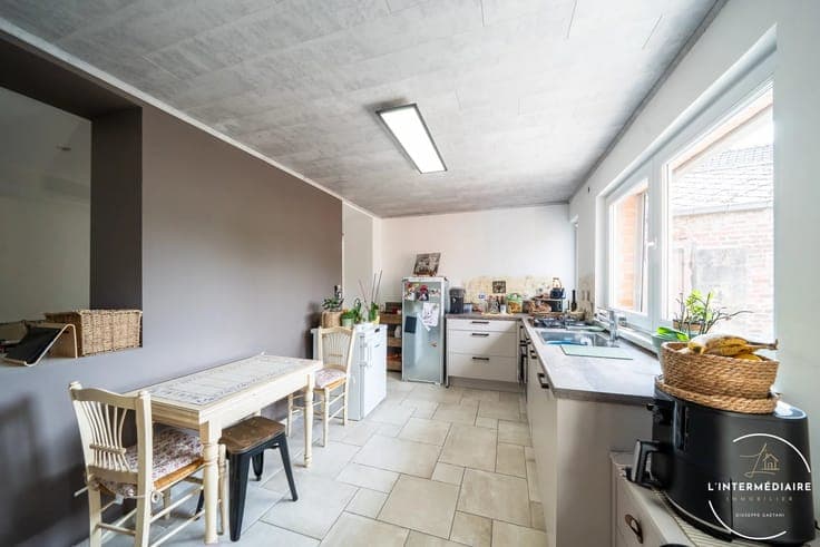 Sale - House Trazegnies - 119,000 €