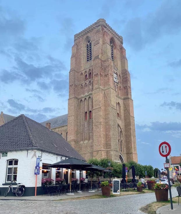 Charmant gerenoveerde dorpswoning te koop in het pittores...