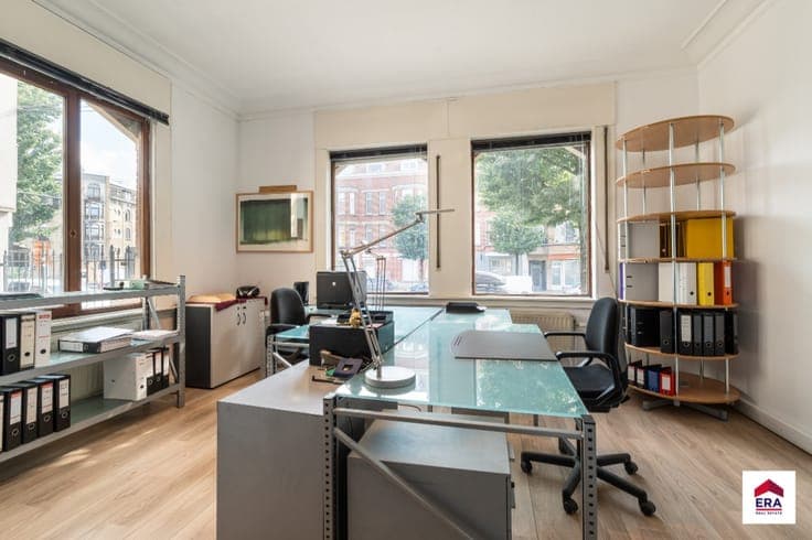 Investment property in central Laeken