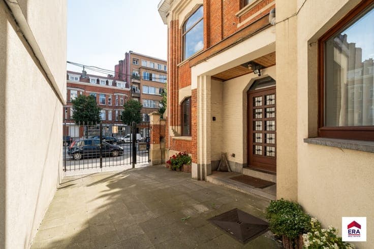 Investment property in central Laeken