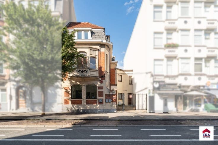 Investment property in central Laeken