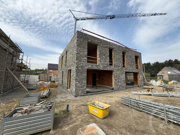 Prachtige nieuwbouwwoning in een zeer rustige straat!