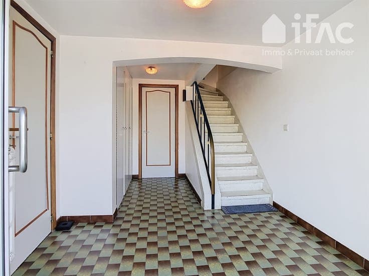 House with garage, 3 bedrooms & lovely garden