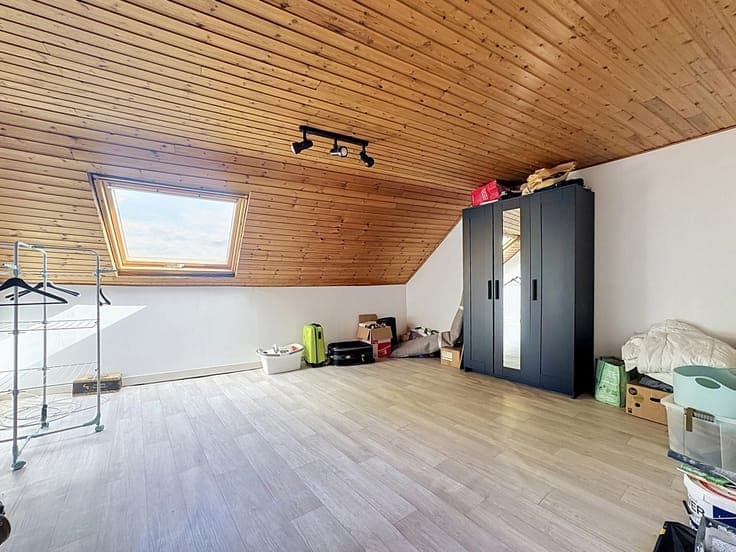 Charmante maison 2 chambres à vendre à Awan