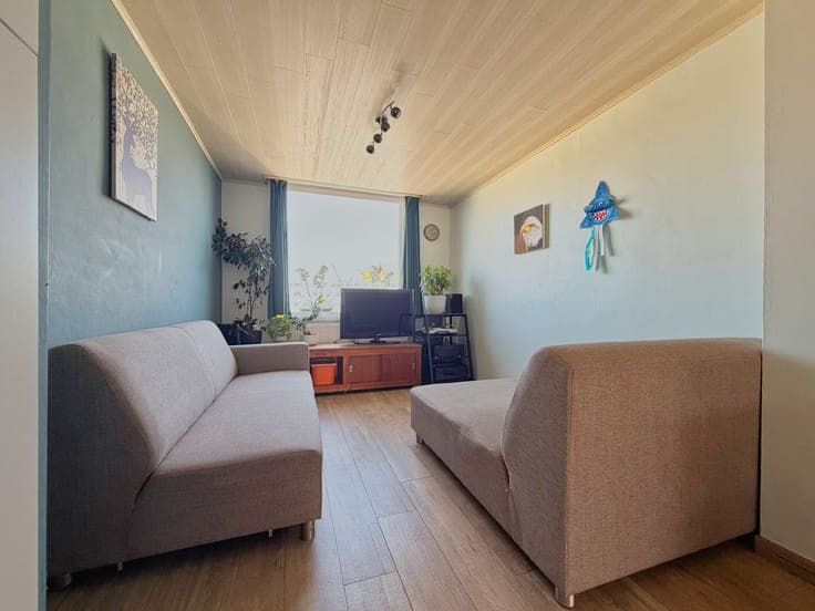 Instapklare gezinswoning (3 slpks) met tuin + 2x garage