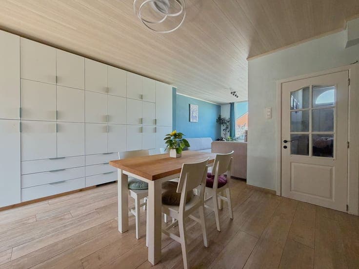 Instapklare gezinswoning (3 slpks) met tuin + 2x garage