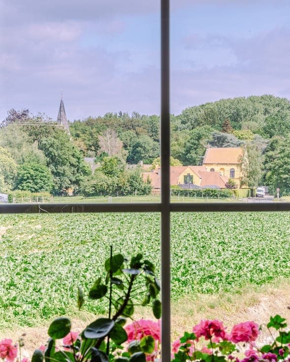 Karaktervolle onderwijzerswoning met prachtige landschapstui