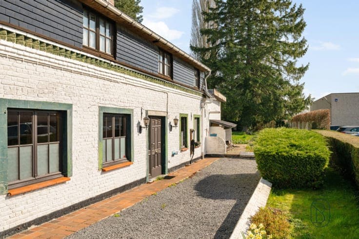 Charming farmhouse located on the border of Ronse.
