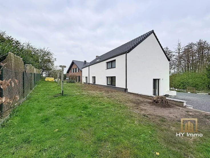Sale - Villa Les Bons Villers - 470,000 €